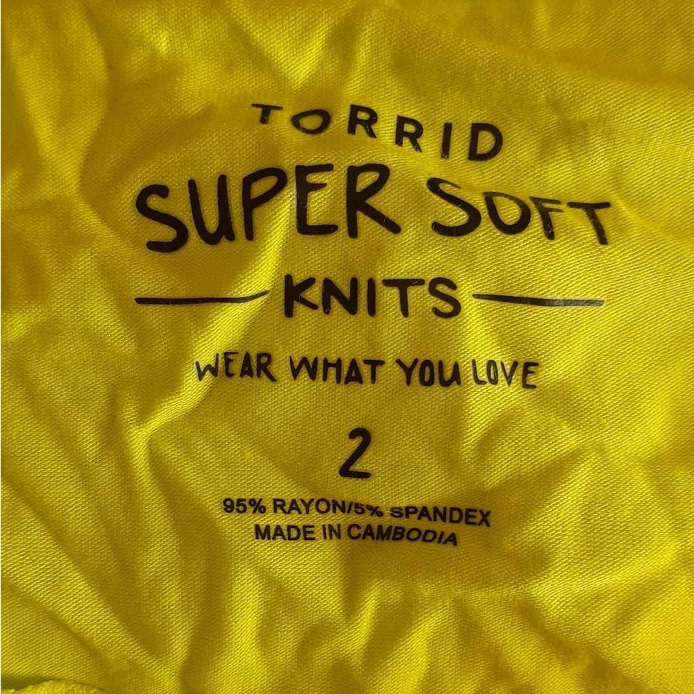 Torrid  - Size 2 - Picture 5 of 6